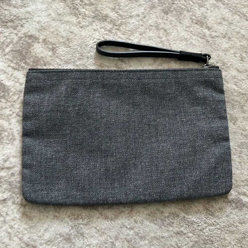 Lululemon grey cosmetic bag